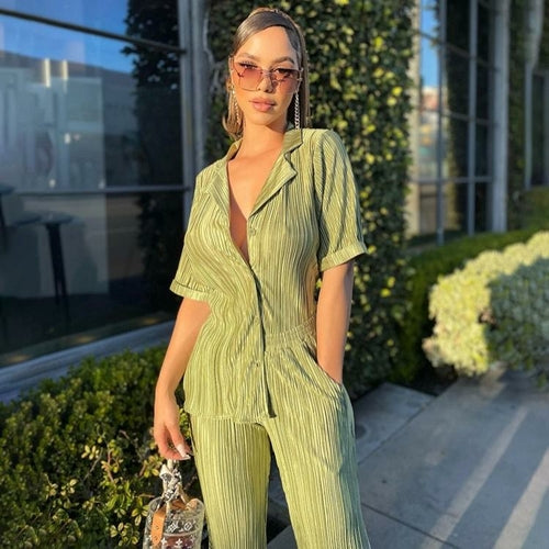 Short Sleeve Shirts 2 Pieces Sexy Green Pleated Trouser Suits